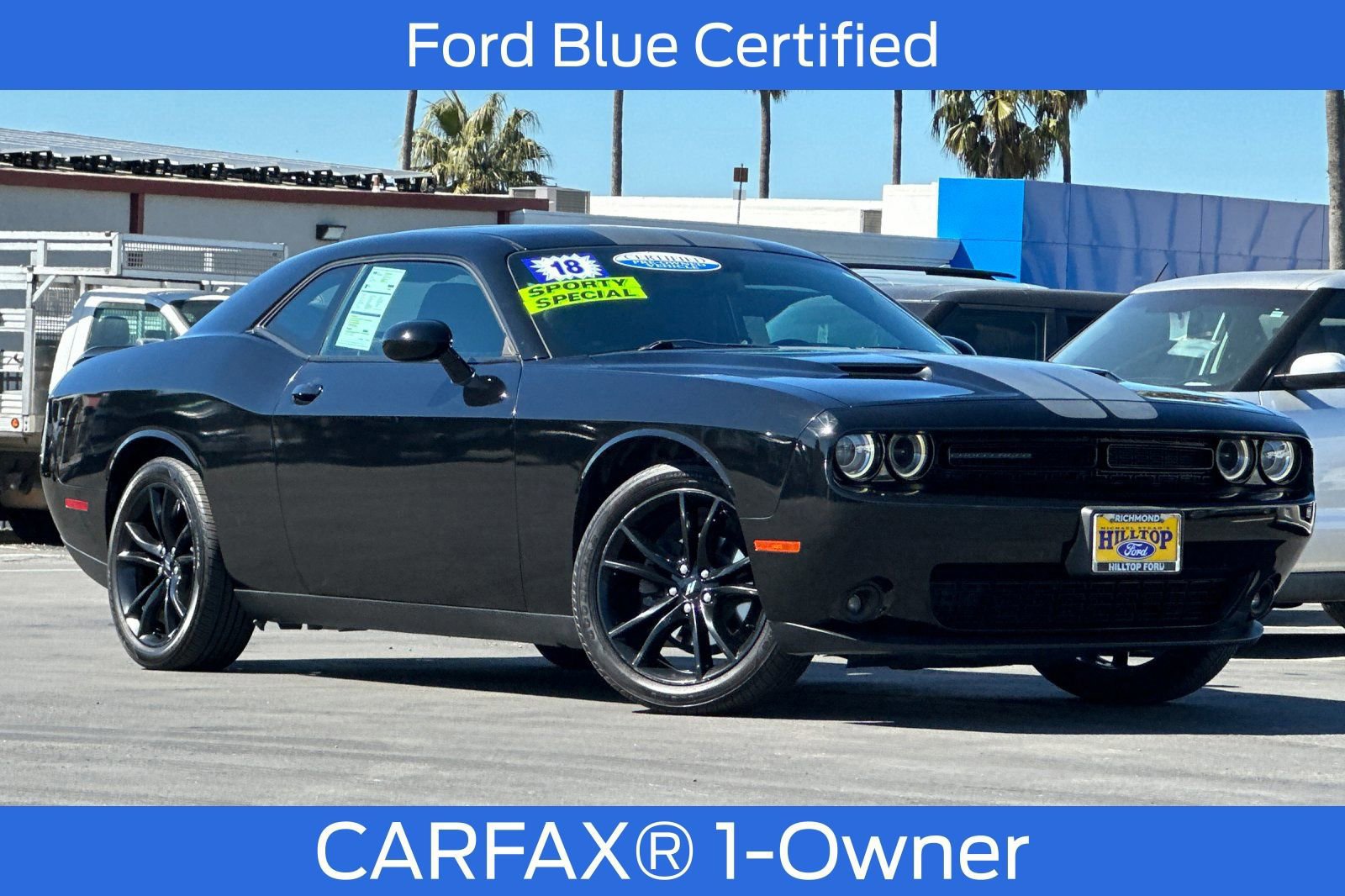 Used 2018 Dodge Challenger SXT w/ Blacktop Package image 8