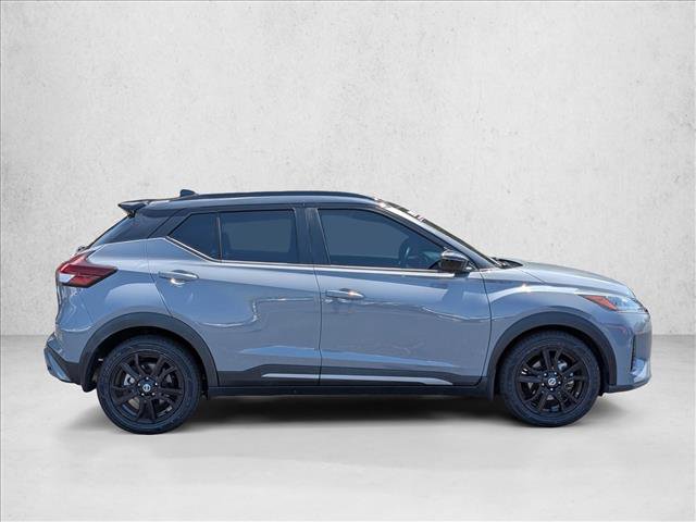 Used 2021 Nissan Kicks SR w/ SR Premium Package FWD video 4