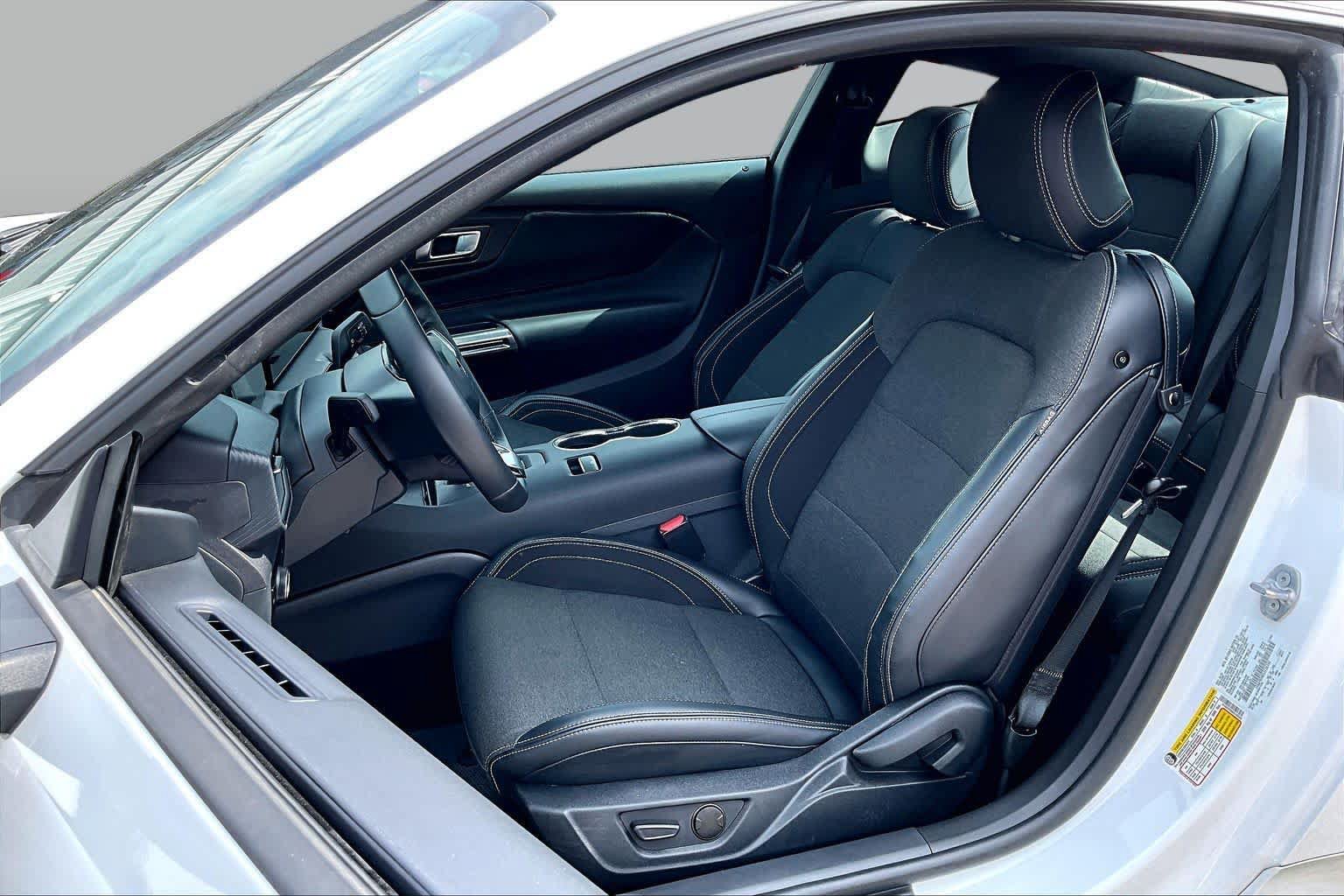 Certified 2025 Ford Mustang Coupe RWD image 8
