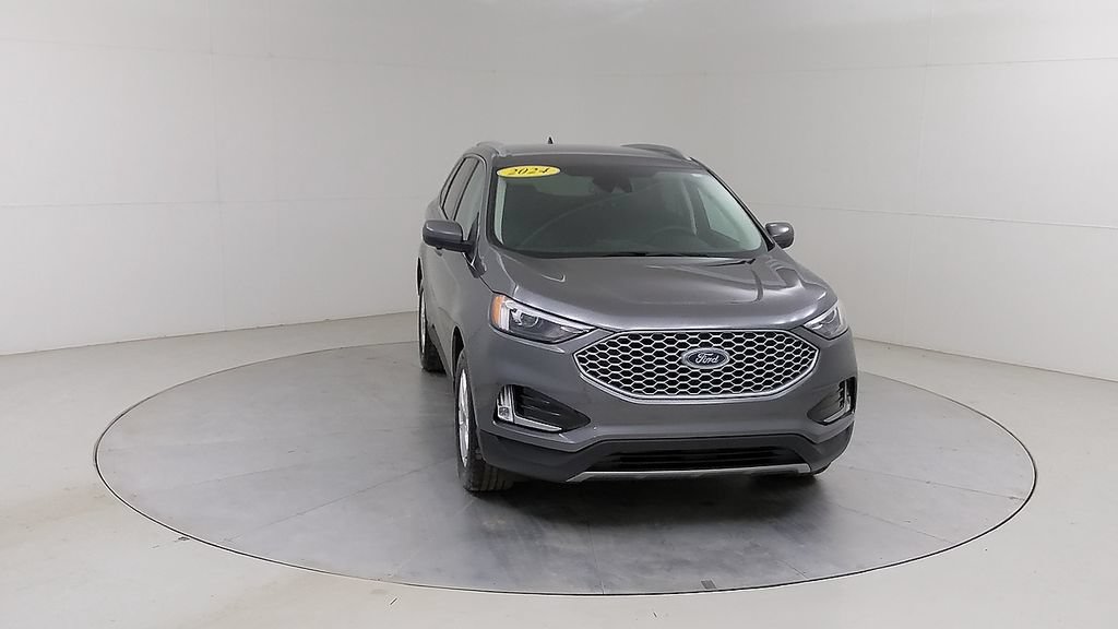 Certified 2024 Ford Edge SEL w/ Convenience Package AWD/4WD image 9