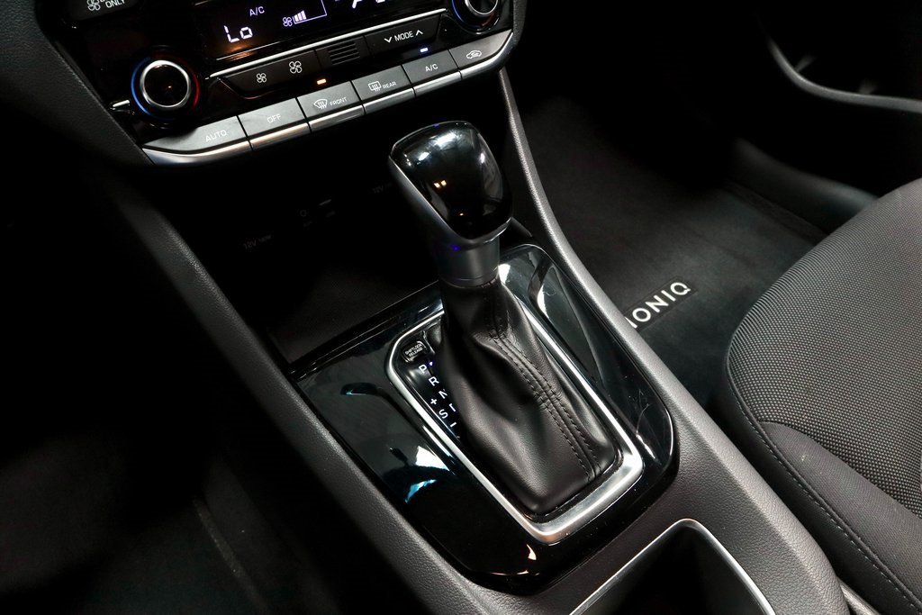 Used 2018 Hyundai Ioniq Blue image 33