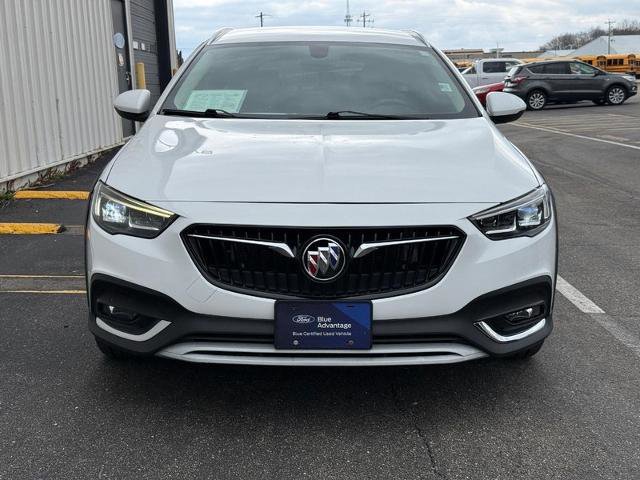 Used 2018 Buick Regal Essence w/ Driver Confidence Package #1 AWD/4WD image 6