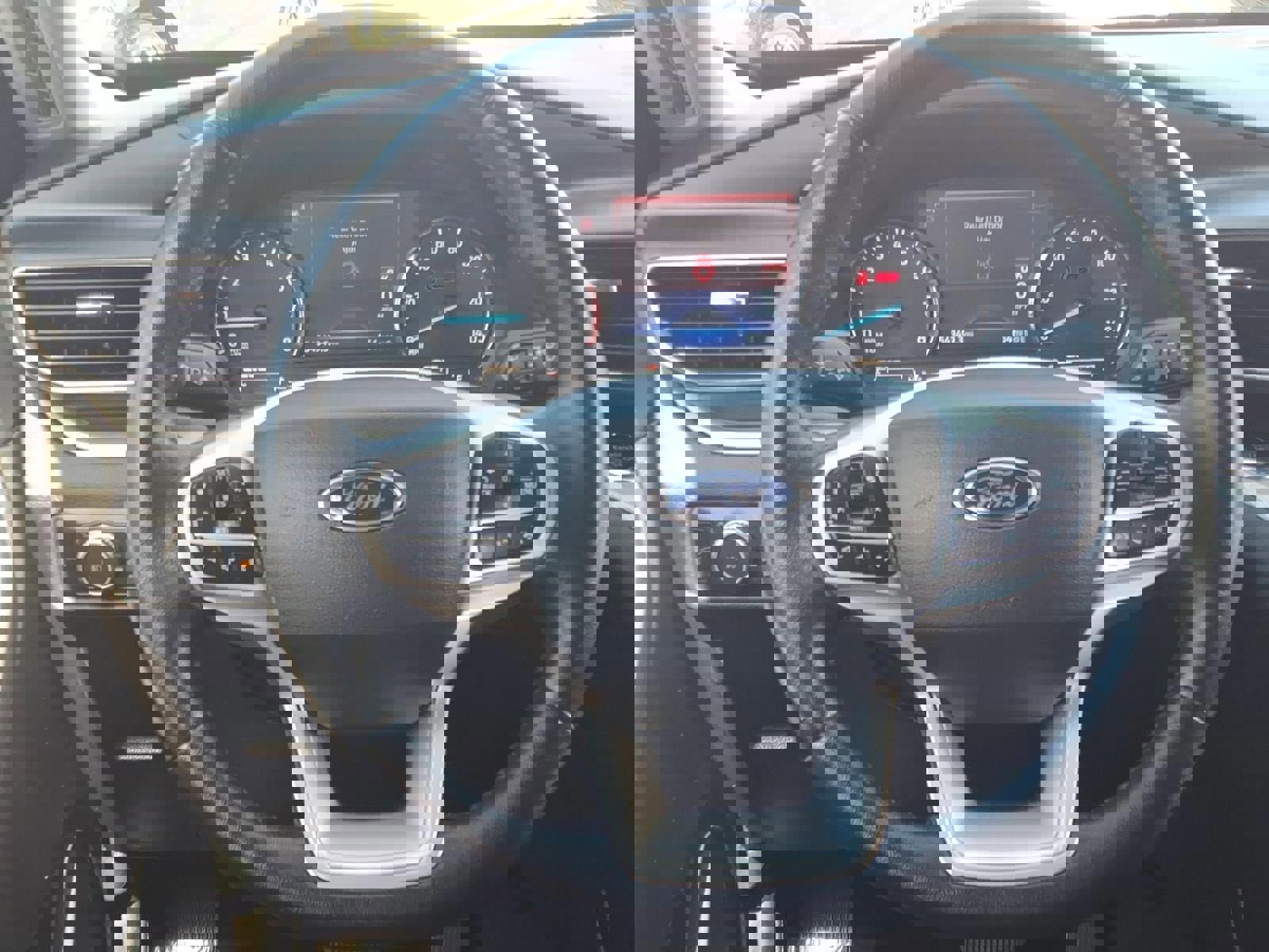 Certified 2022 Ford Explorer XLT w/ Equipment Group 202A image 21