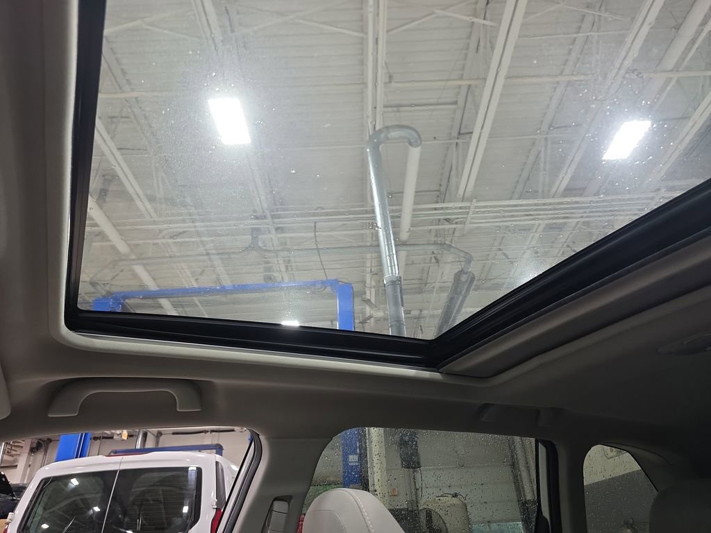Used 2019 Subaru Forester Premium w/ All-Weather Package AWD/4WD image 29
