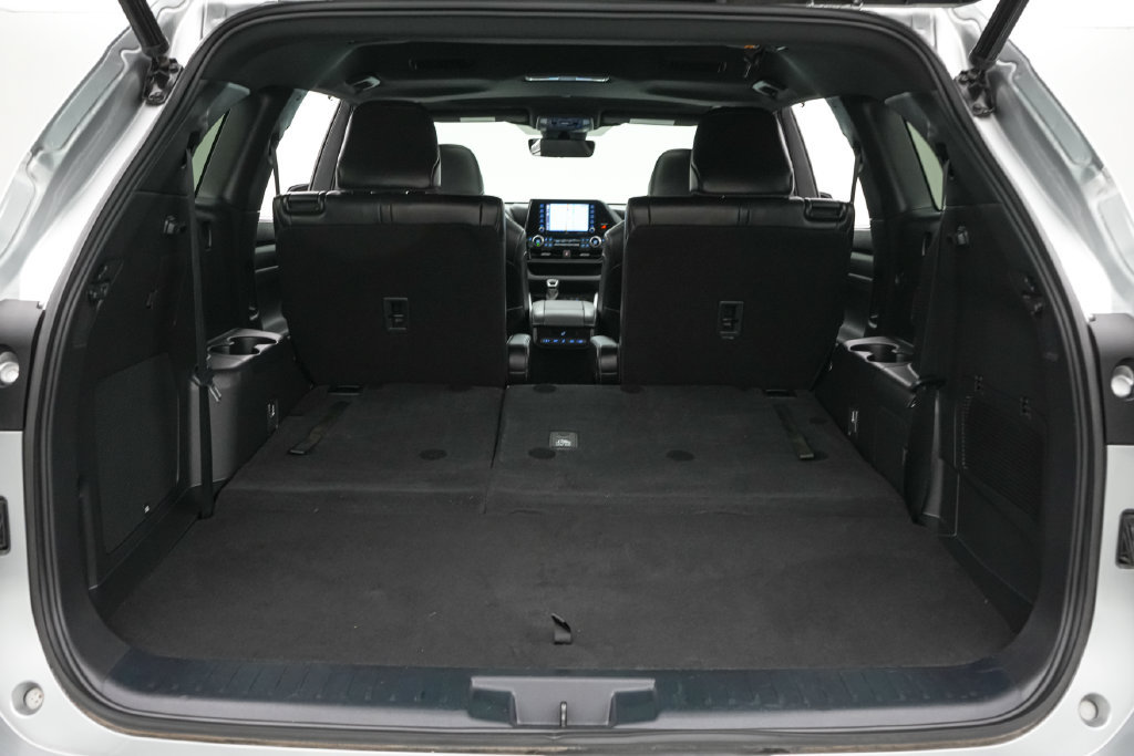 Used 2022 Toyota Highlander XSE AWD/4WD image 24