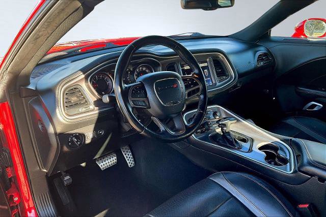 Used 2022 Dodge Challenger SXT w/ Plus Package image 17