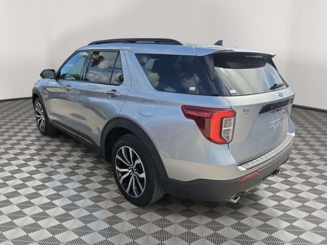 Certified 2023 Ford Explorer ST-Line w/ Class IV Trailer Tow Package RWD image 4