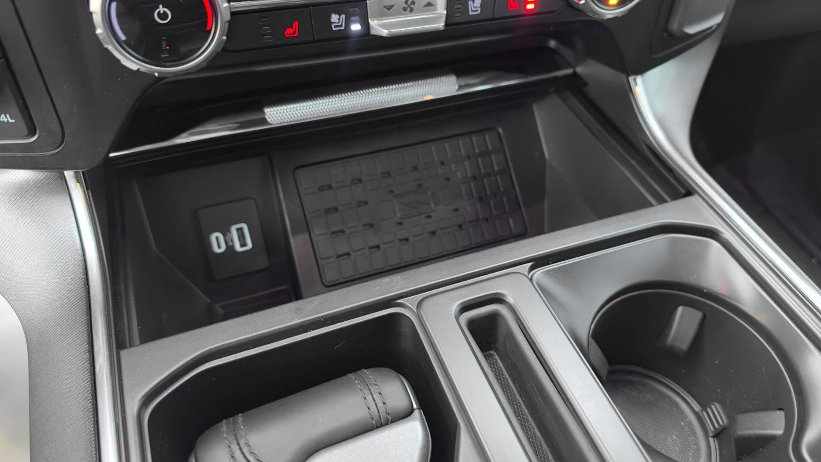 Certified 2023 Ford F150 Raptor w/ Equipment Group 802A Raptor R image 22