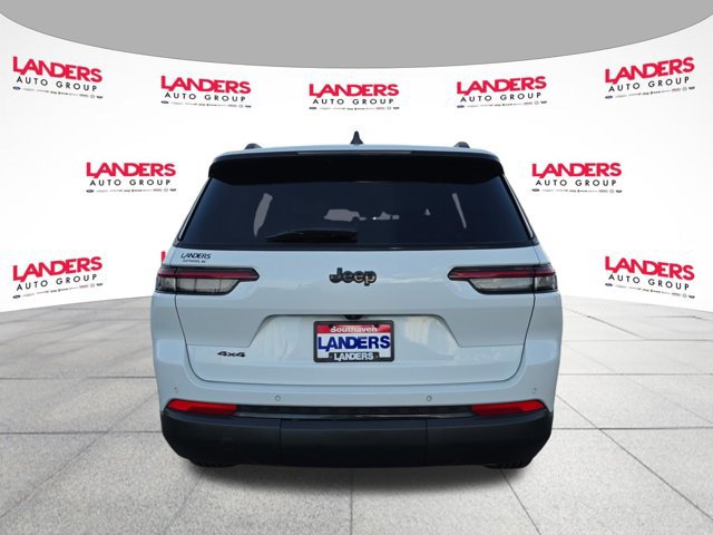 Used 2023 Jeep Grand Cherokee L Laredo AWD/4WD image 4
