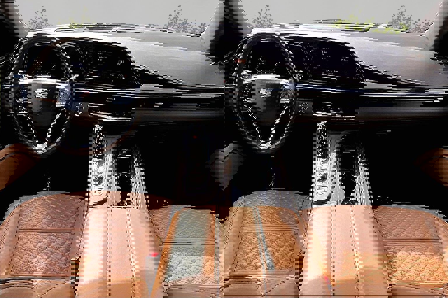 Used 2023 Cadillac Escalade Premium Luxury image 16