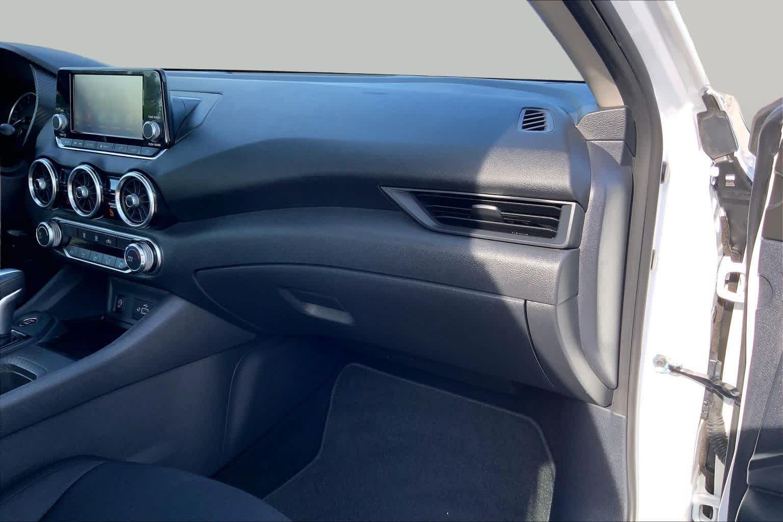 Used 2025 Nissan Sentra S FWD image 19