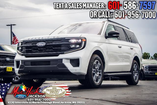 Certified 2025 Ford Expedition Active AWD/4WD image 3