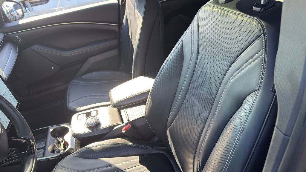 Certified 2022 Ford Mustang Mach-E Premium AWD/4WD image 11