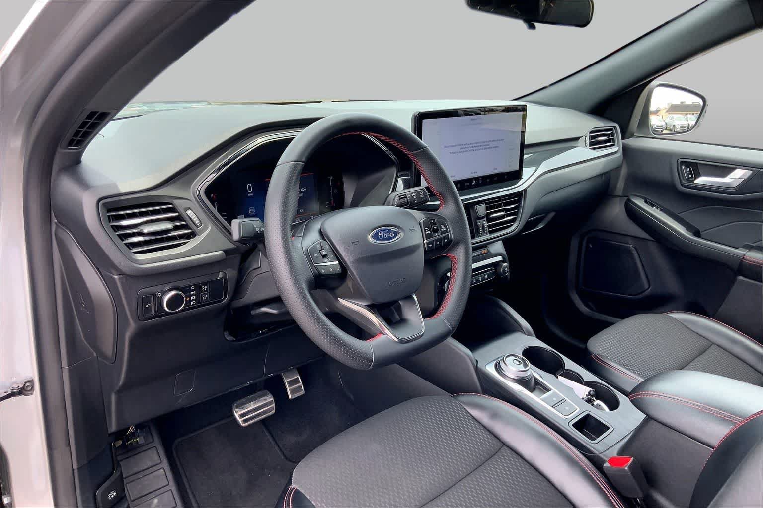 Certified 2024 Ford Escape ST-Line w/ Tech Pack #1 FWD image 17