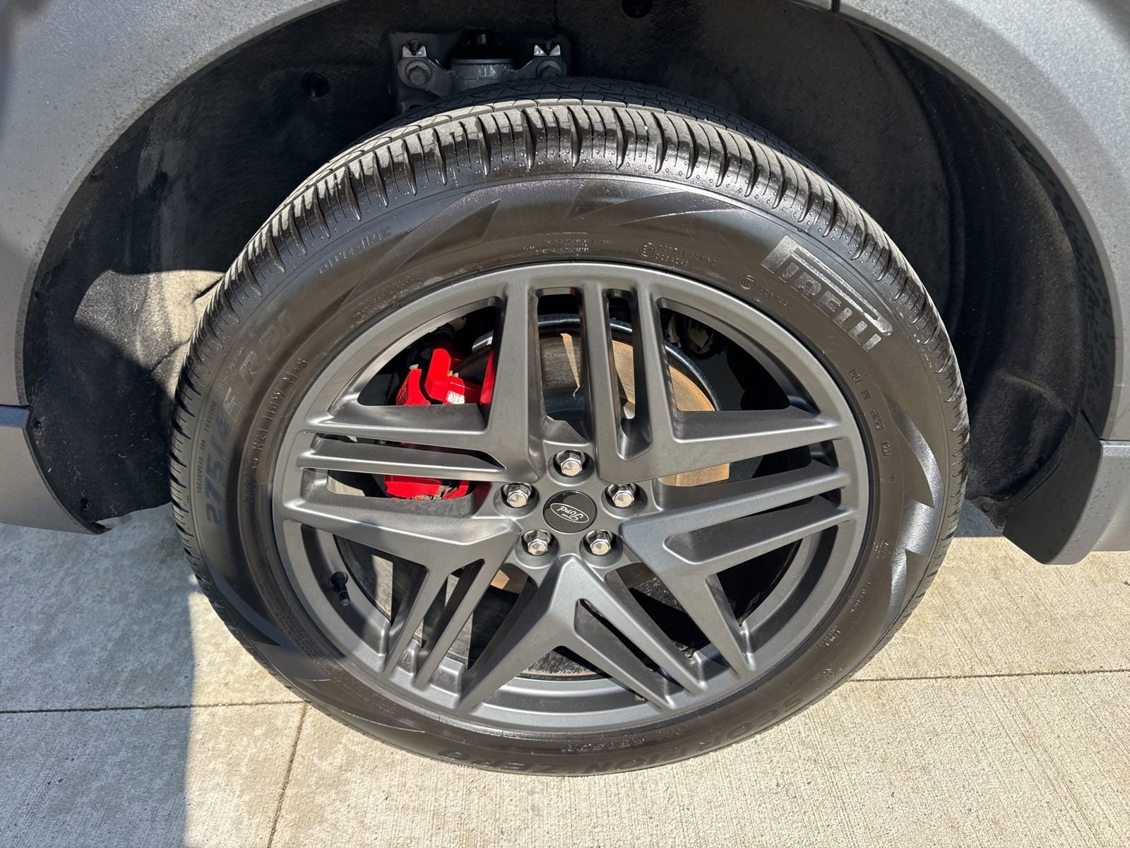 Certified 2025 Ford Explorer ST-Line w/ Premium Package image 22