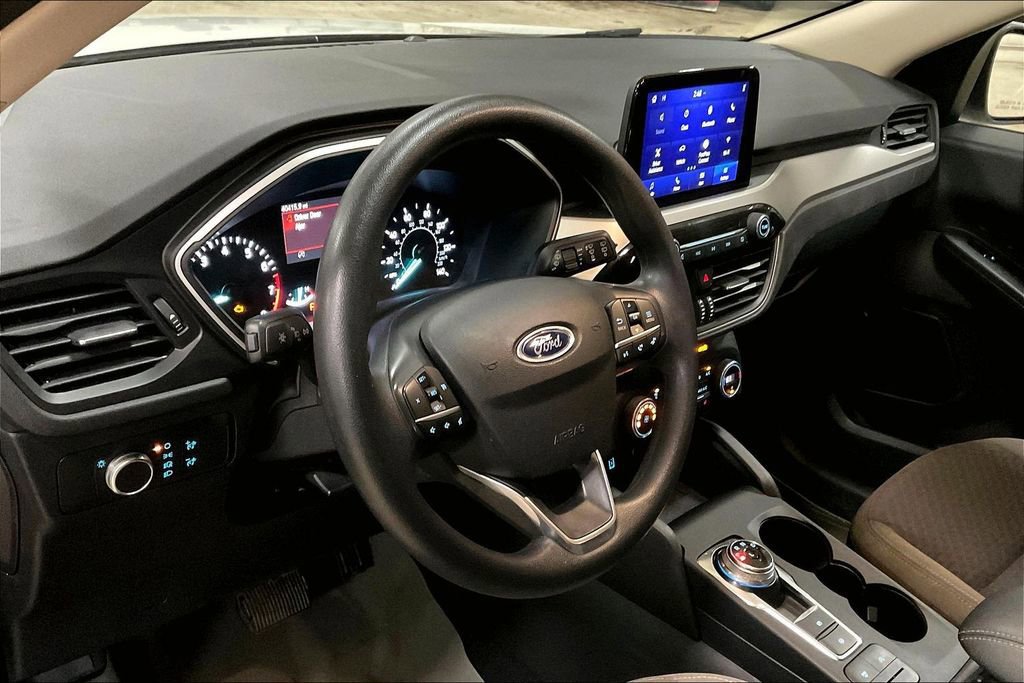 Certified 2020 Ford Escape SE image 14