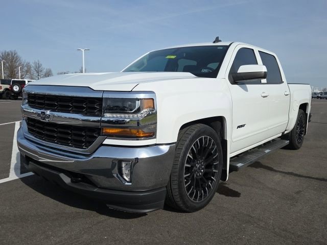 Used 2018 Chevrolet Silverado 1500 LT w/ All Star Edition image 3