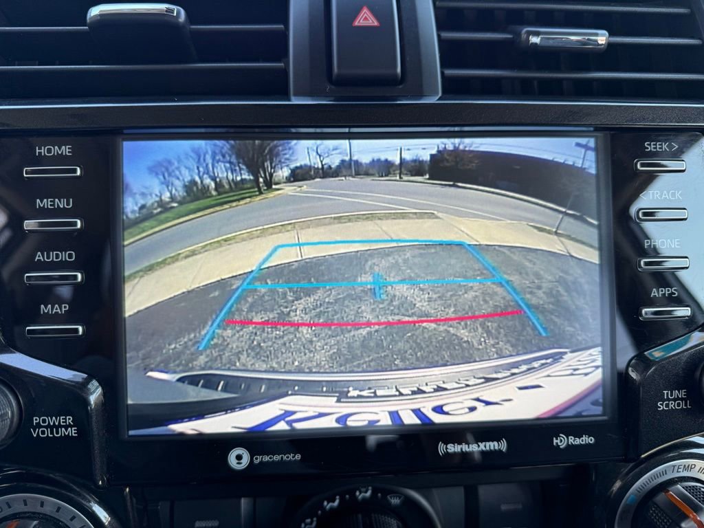 Used 2021 Toyota 4Runner TRD Off-Road Premium w/ Moonroof Package AWD/4WD image 17