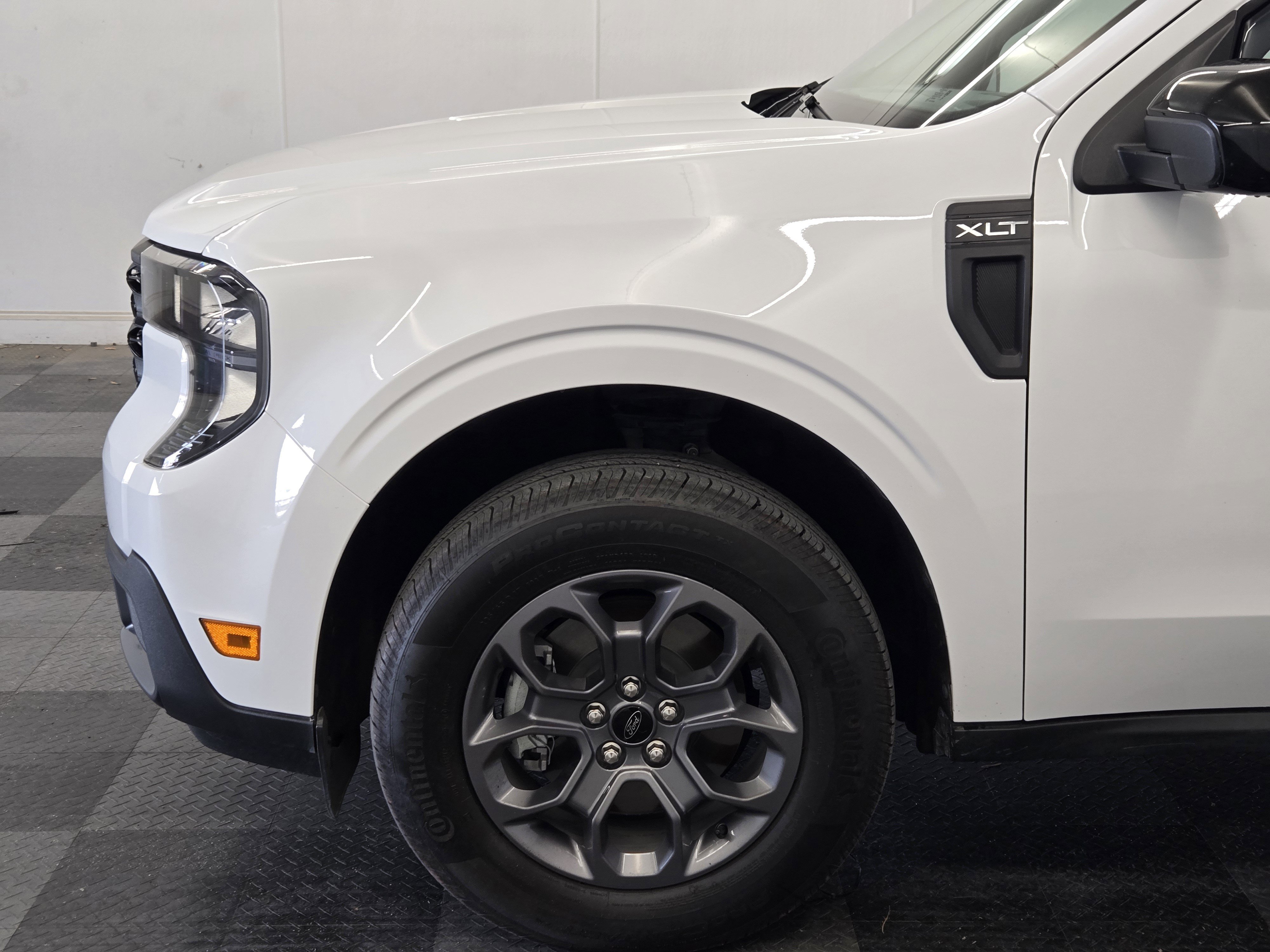 Certified 2025 Ford Maverick XLT w/ XLT Luxury Package FWD image 9