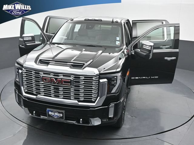 Used 2024 GMC Sierra 2500 Denali w/ Technology Package AWD/4WD image 26