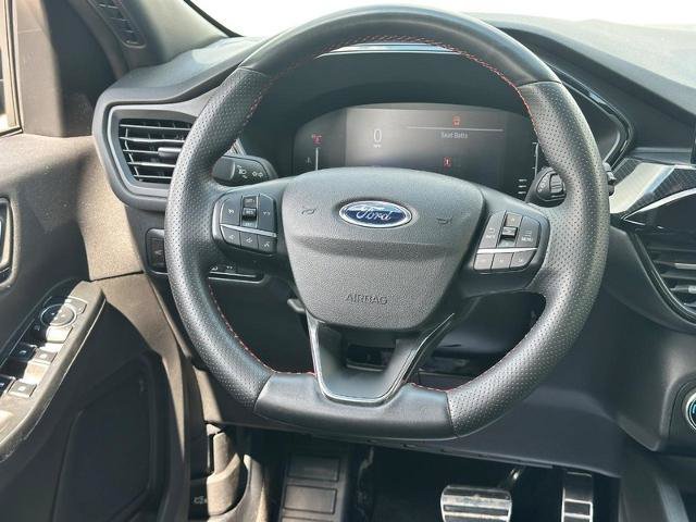 Certified 2024 Ford Escape ST-Line AWD/4WD image 12