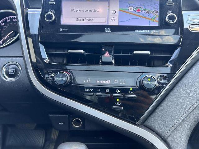 Used 2024 Toyota Camry XLE w/ Navigation Package FWD image 16