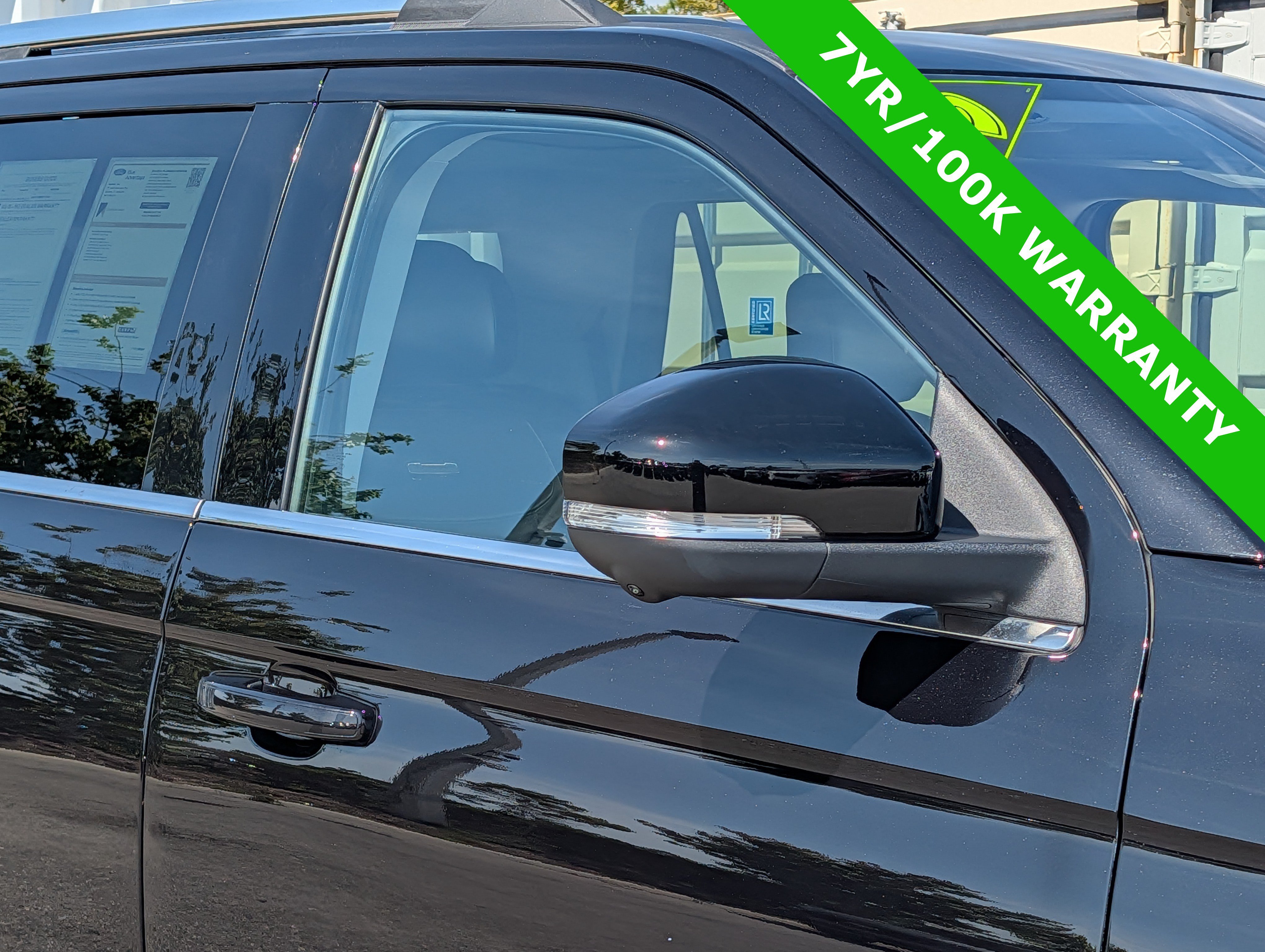 Certified 2025 Ford Expedition Platinum w/ Driver's Package AWD/4WD image 10