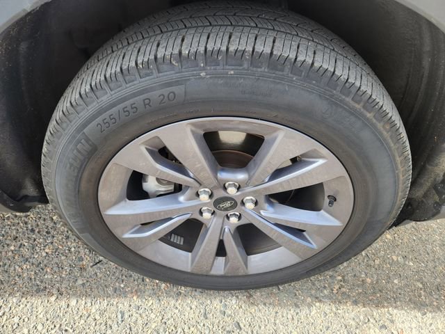 Certified 2023 Ford Explorer XLT w/ Equipment Group 202A image 22