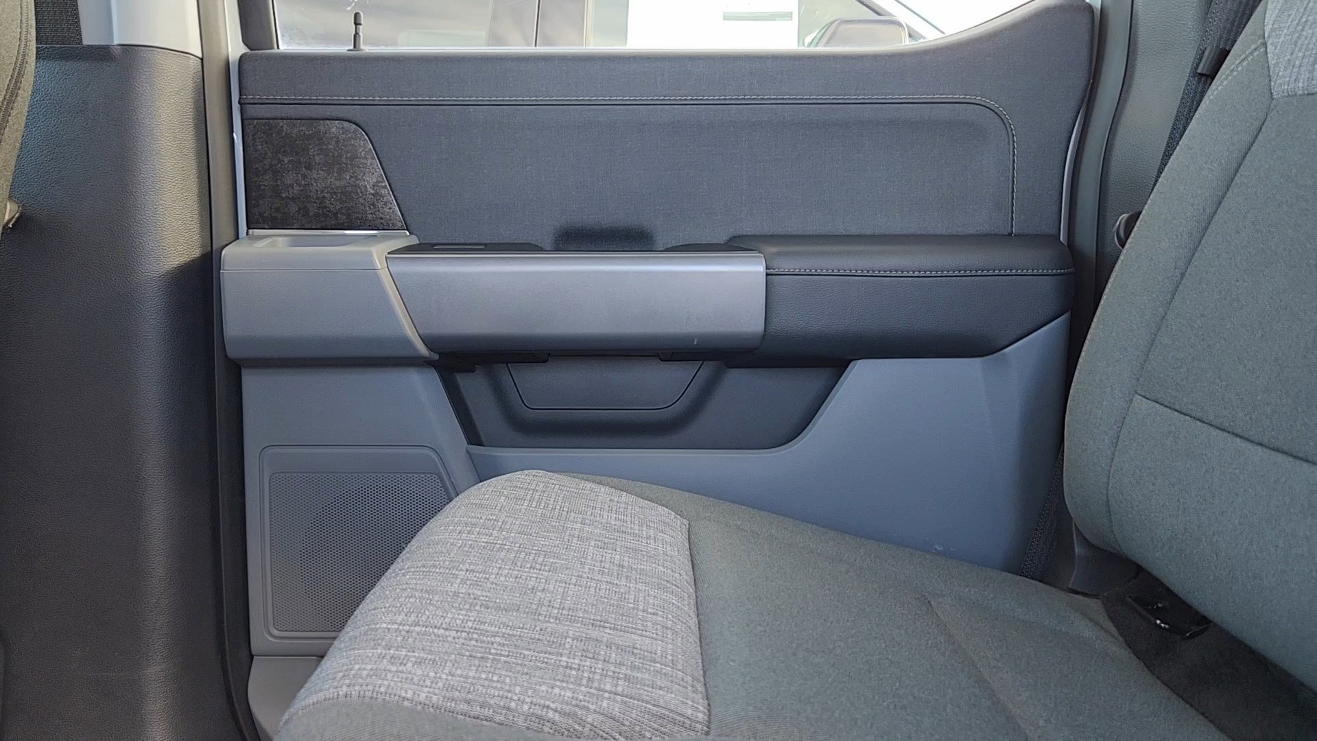 Certified 2023 Ford F150 Lightning XLT image 17