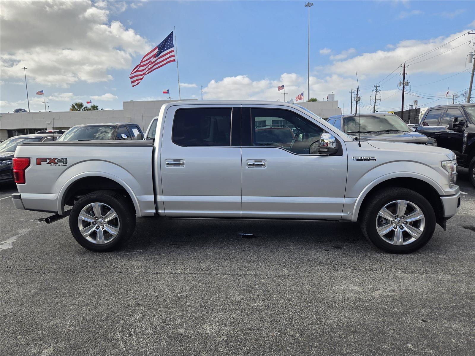Certified 2019 Ford F150 Platinum w/ Equipment Group 701A Luxury AWD/4WD image 4