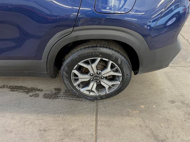 Used 2021 Kia Seltos EX image 15