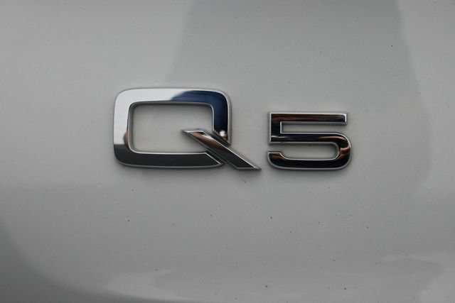 Used 2025 Audi Q5 Premium Plus w/ Premium Plus Package AWD/4WD image 10