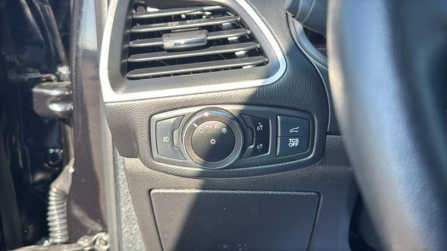 Certified 2023 Ford Edge SEL w/ Convenience Package image 17