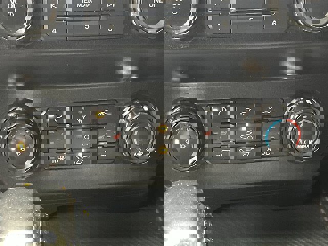 Certified 2019 Ford F150 XLT w/ Equipment Group 302A Luxury image 29