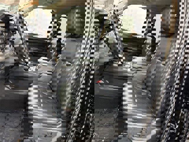 Certified 2024 Ford Expedition Max XLT image 3