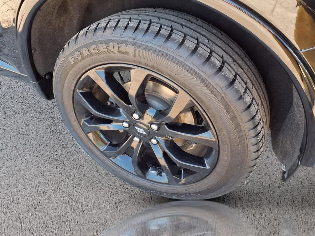 Used 2020 Dodge Durango SXT AWD/4WD image 33