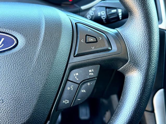 Certified 2021 Ford Edge SE image 12