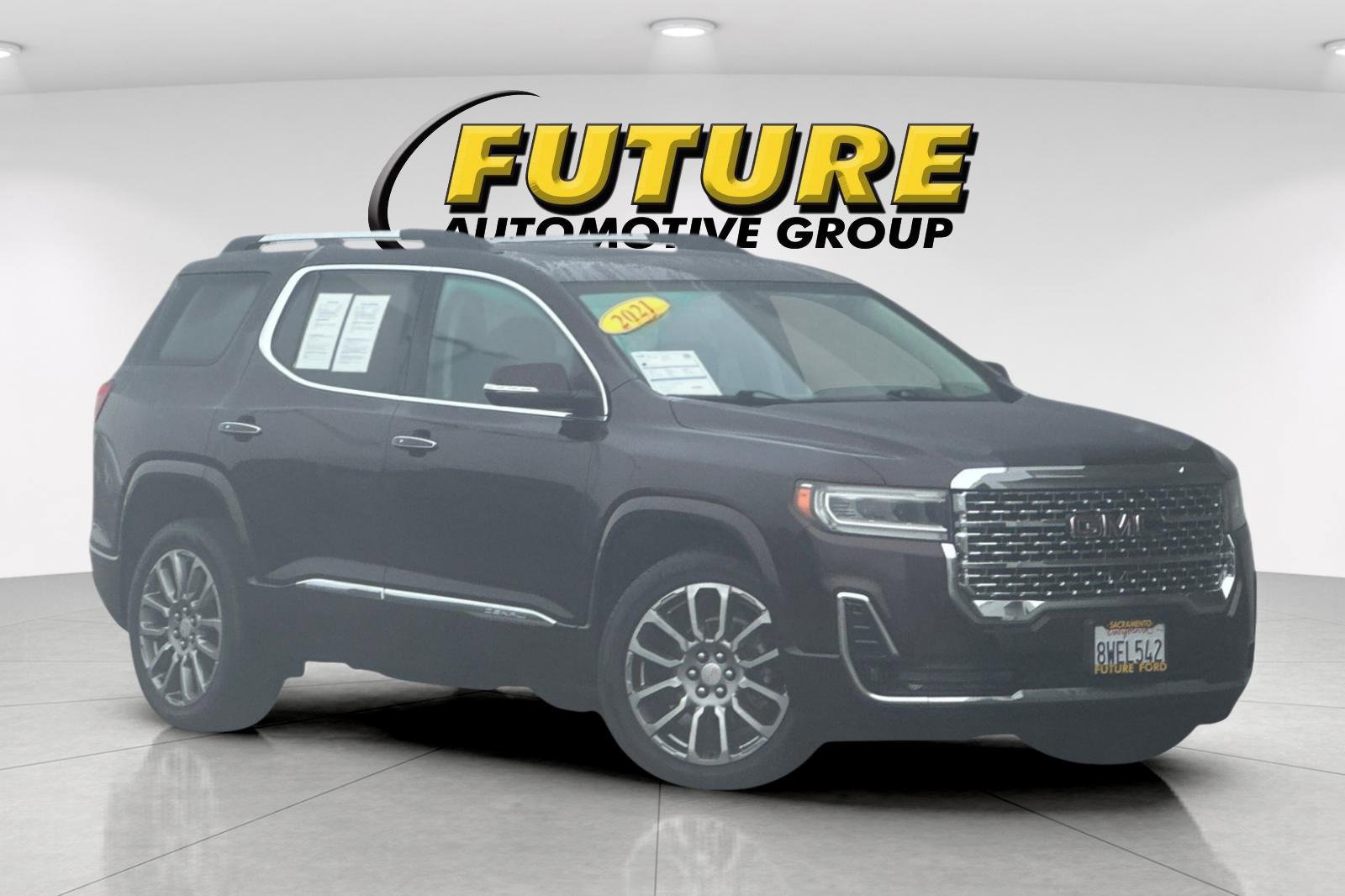 Used 2021 GMC Acadia Denali w/ Denali Technology Package image 7