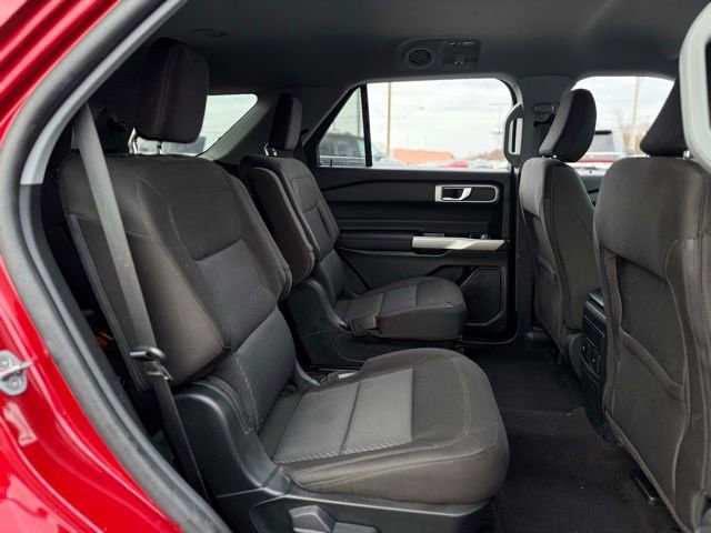 Certified 2023 Ford Explorer XLT image 30