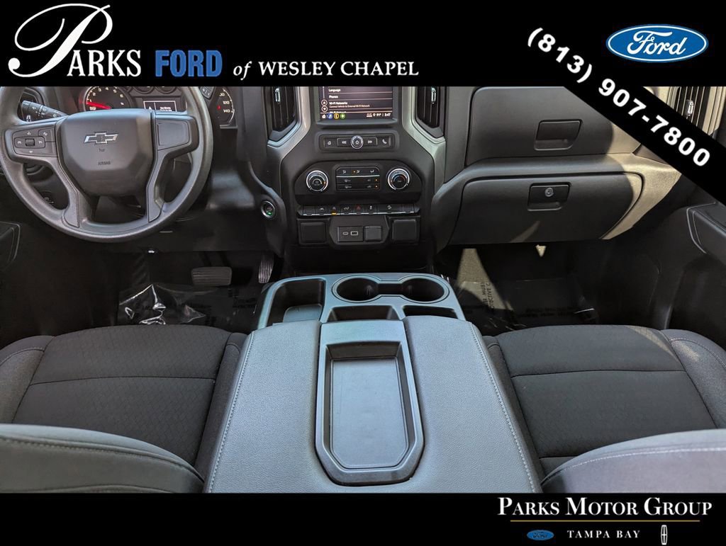 Used 2025 Chevrolet Silverado 1500 Custom Trail Boss w/ LPO, Dark Essentials Package image 10