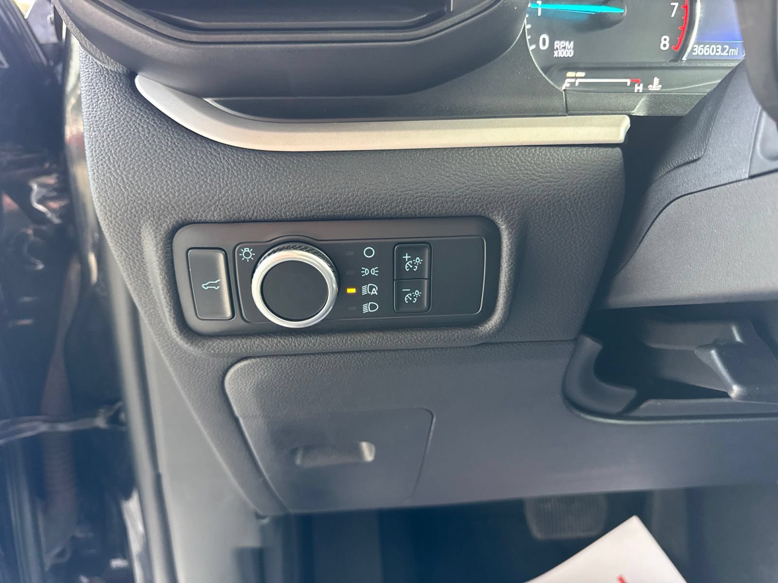 Certified 2023 Ford Explorer XLT AWD/4WD image 25