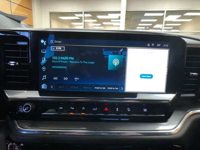 Used 2024 Chevrolet Silverado 1500 High Country w/ Technology Package image 15