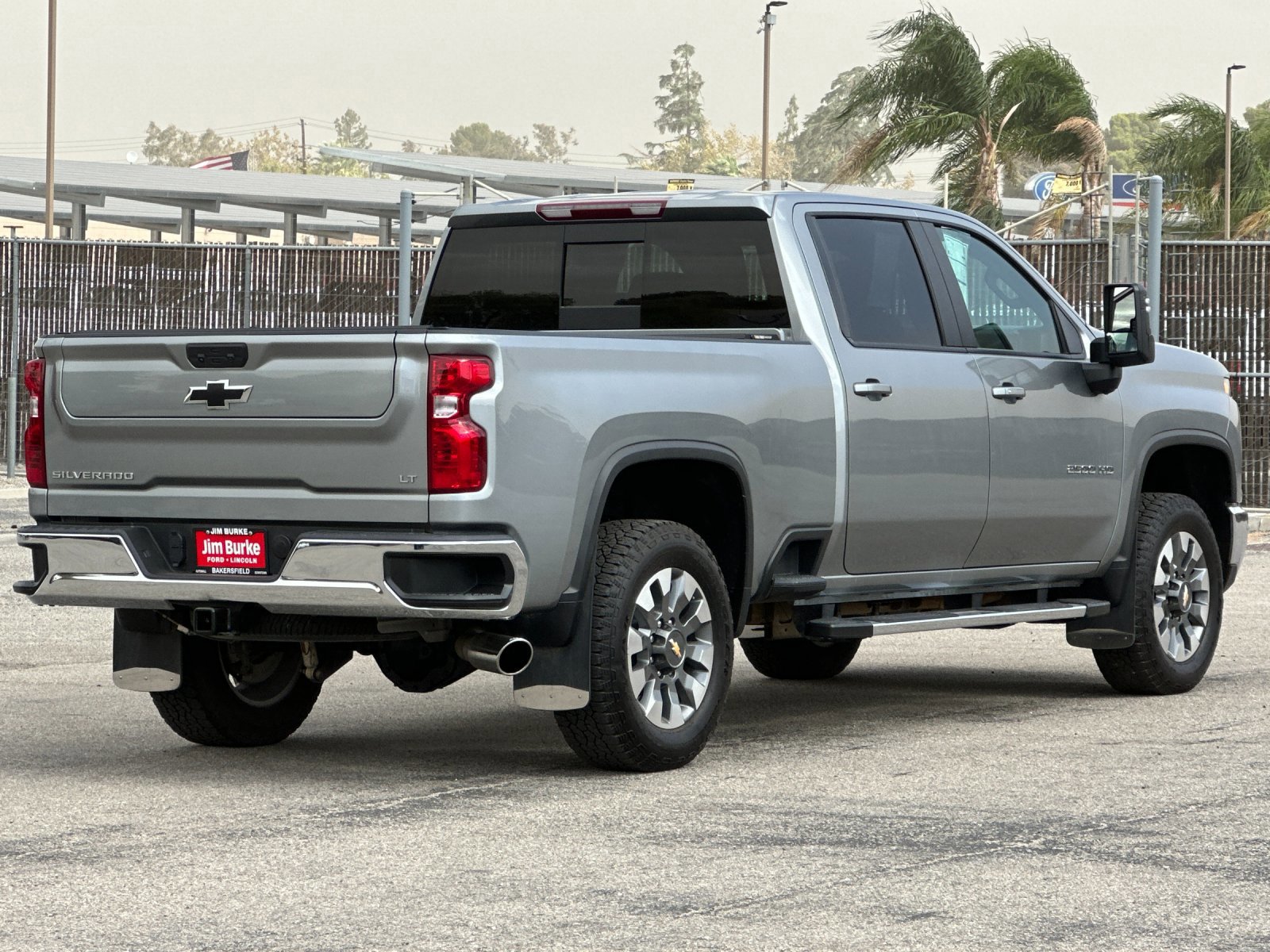 Used 2024 Chevrolet Silverado 2500 LT image 5