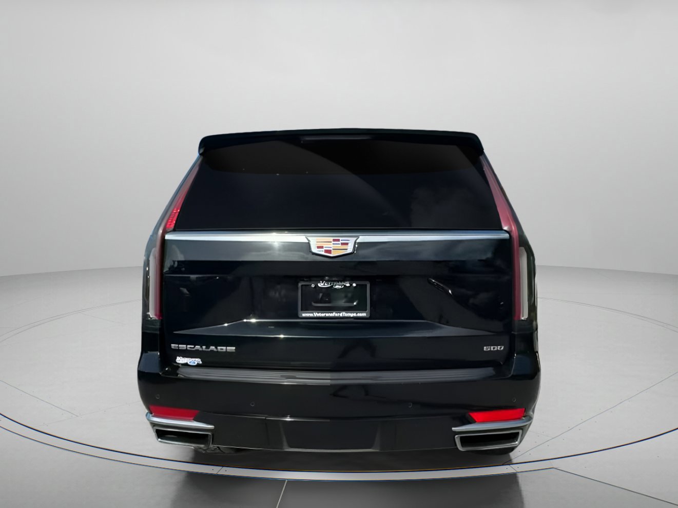 Used 2023 Cadillac Escalade Premium Luxury image 16