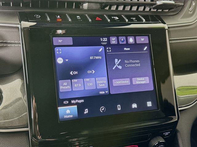 Used 2023 Jeep Grand Cherokee Laredo image 21