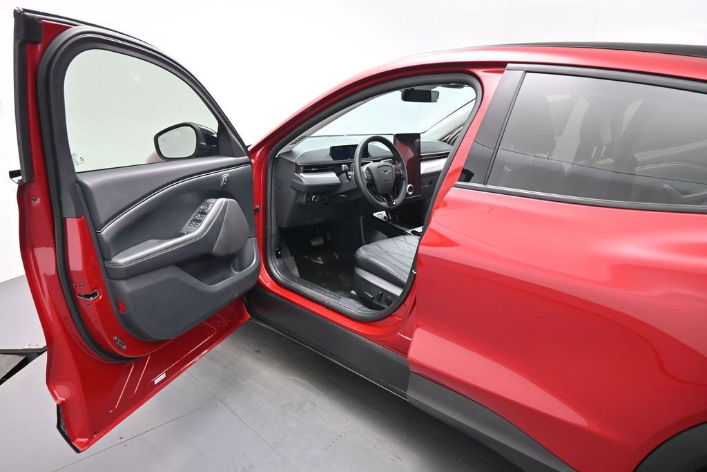 Certified 2023 Ford Mustang Mach-E Select w/ Comfort Package Lite AWD/4WD image 8