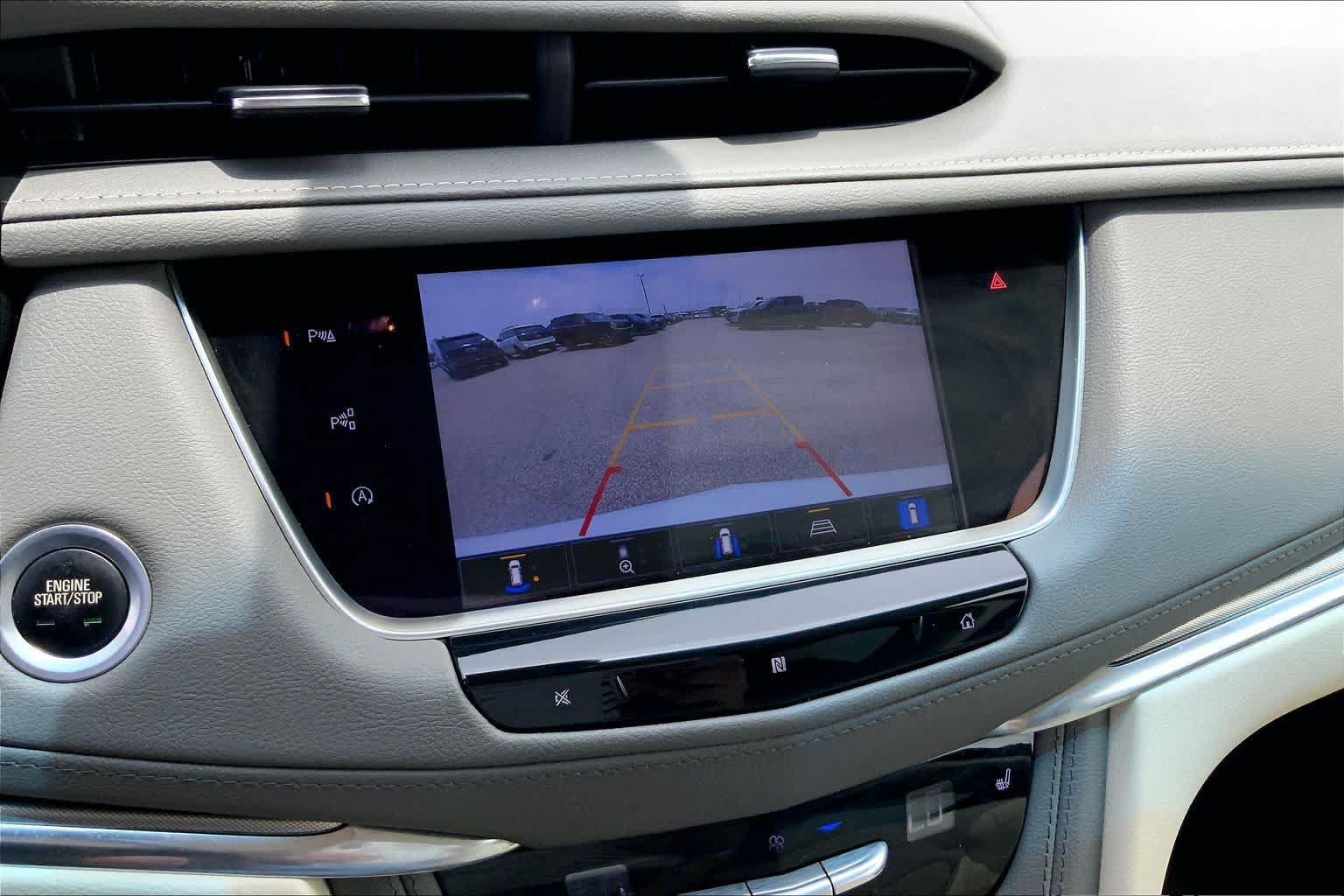 Used 2021 Cadillac XT5 Premium Luxury AWD/4WD image 27