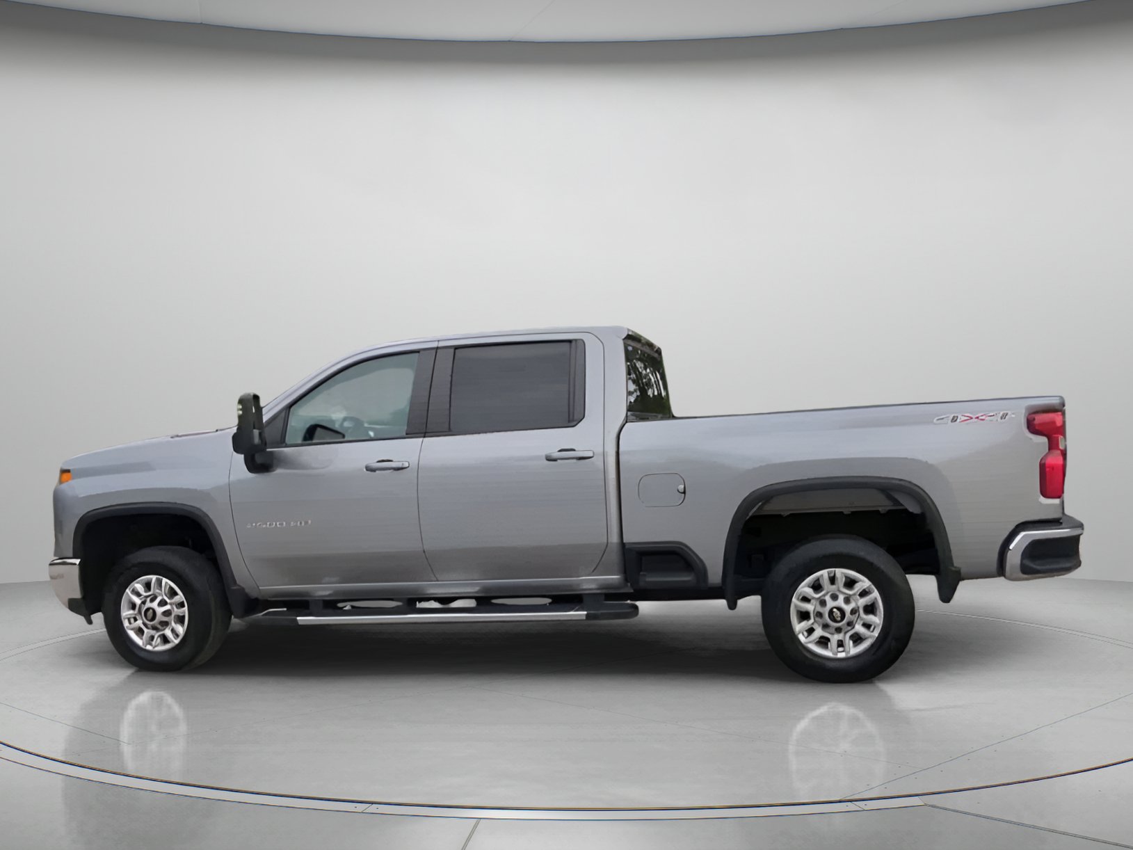 Used 2025 Chevrolet Silverado 2500 LT w/ Convenience Package AWD/4WD image 17