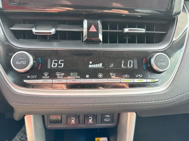 Used 2023 Toyota Corolla Cross XLE AWD/4WD image 22