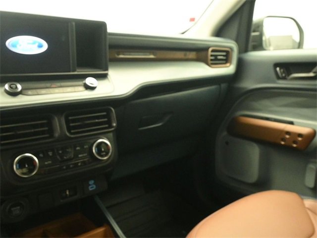 Certified 2024 Ford Maverick Lariat image 13